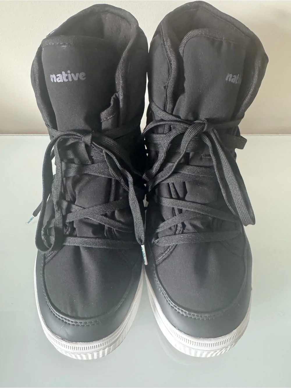 Native Man (Unisex) Black High-Top Sneaker Boot size 9Man 11 Woman’s